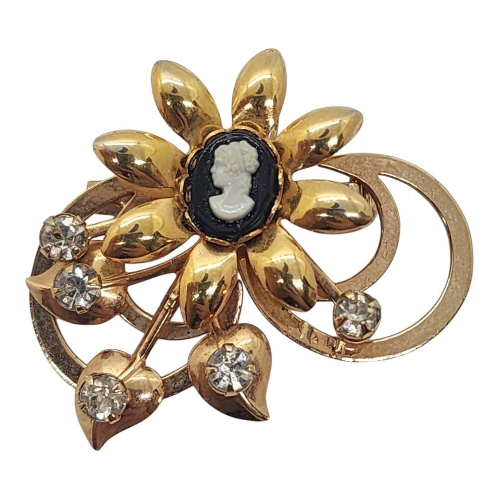 Vintage Cameo Brooch Pendant Gold Tone Rhinestone Flower Convertible Unsigned